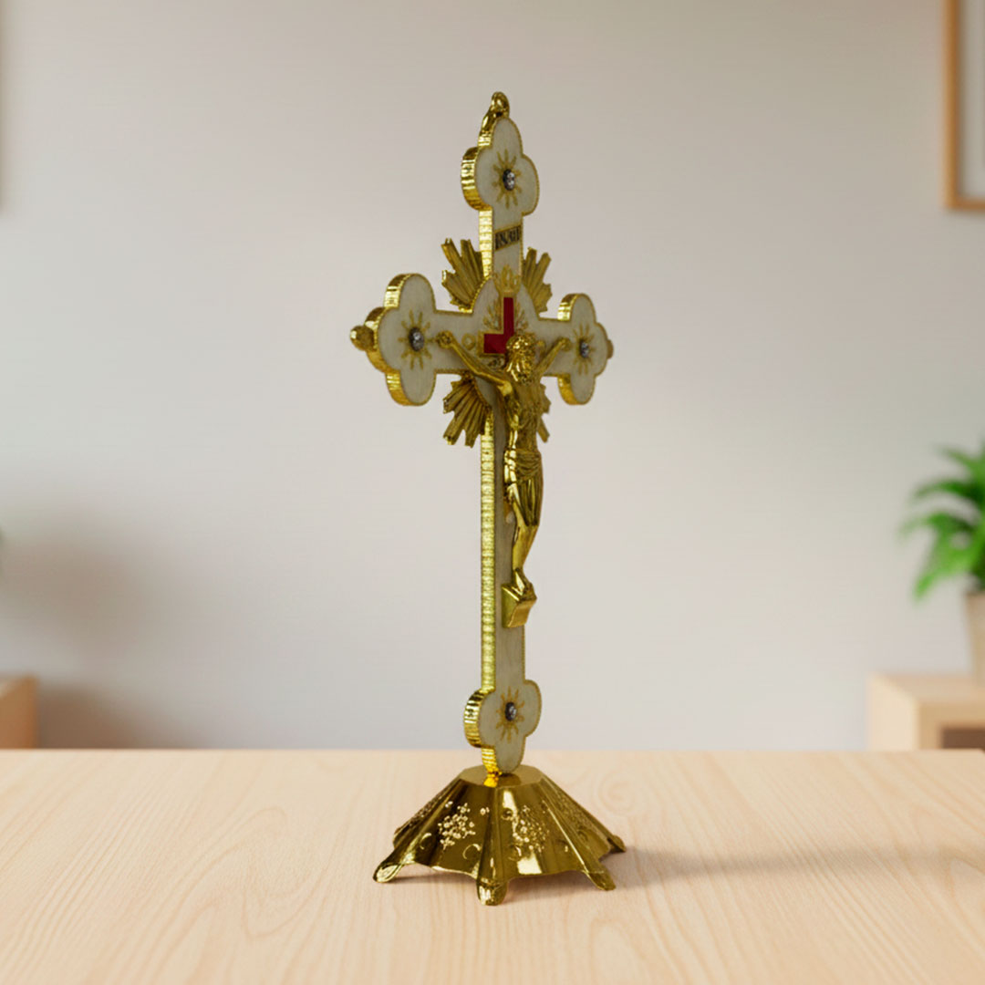Crucifixo Glória Celestial em Metal Ornamentado - Mesa