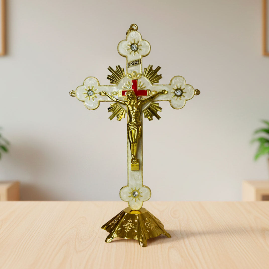 Crucifixo Glória Celestial em Metal Ornamentado - Mesa