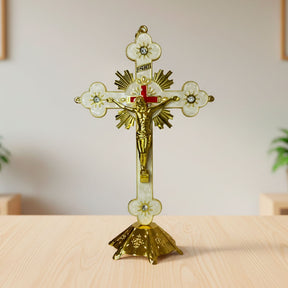 Crucifixo Glória Celestial em Metal Ornamentado - Mesa