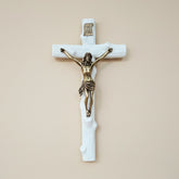 Crucifixo Redentor em Resina e Metal - Parede