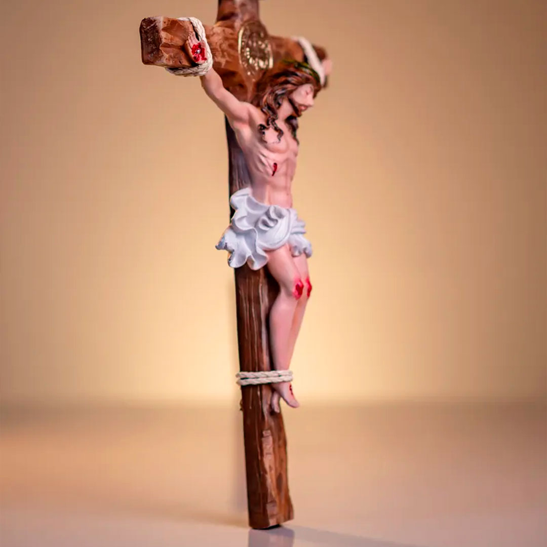 Crucifixo Paixão de Cristo em Resina - Parede