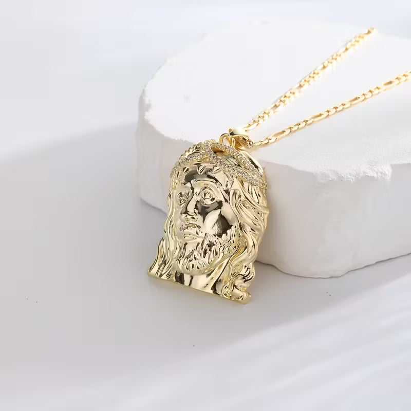 Colar com Pingente de Jesus Cristo